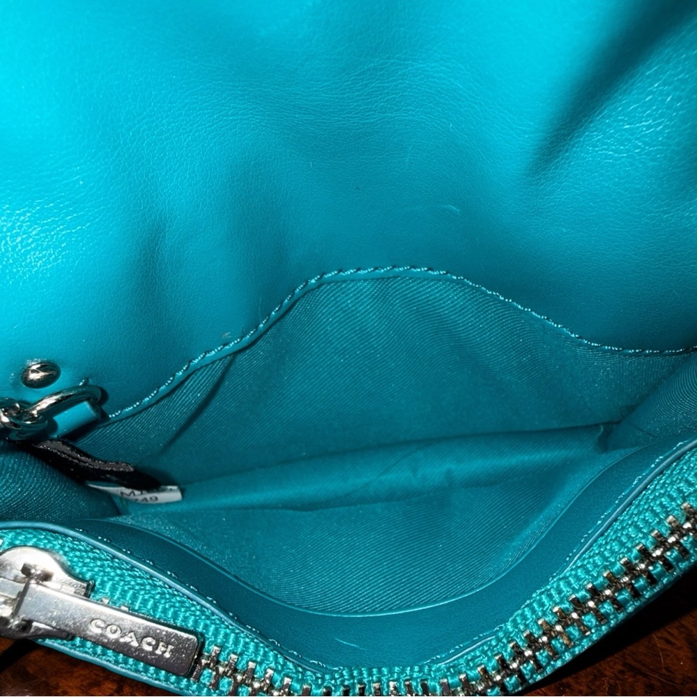 Coach Pebbled Leather Envelope Snap Wallet / Card Case – Teal Green 🩵 - Picture 7 of 10